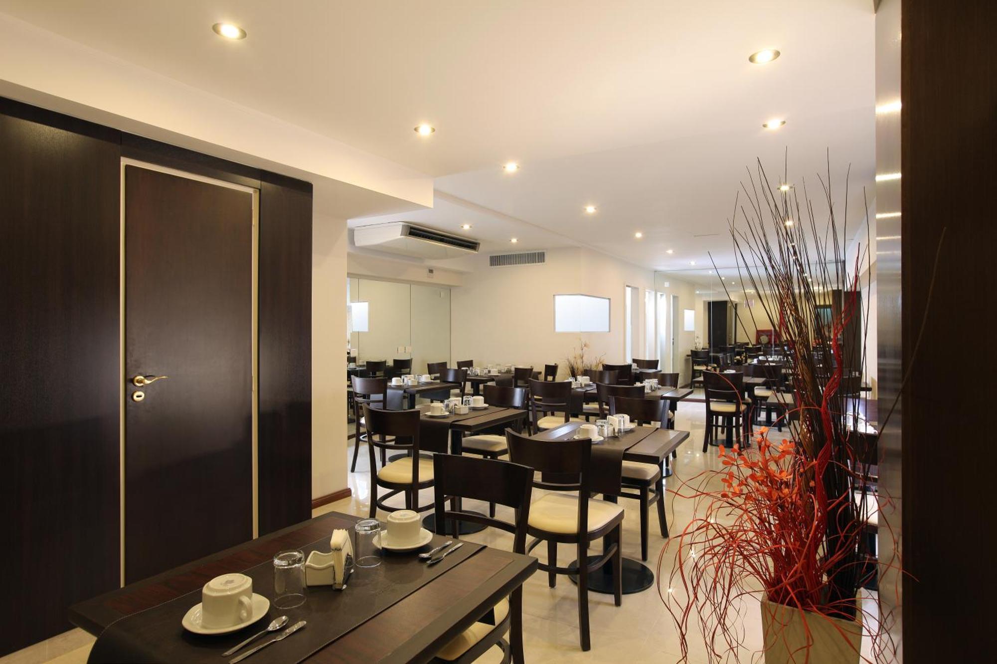 Europlaza Hotel & Suites Буэнос-Айрес Экстерьер фото